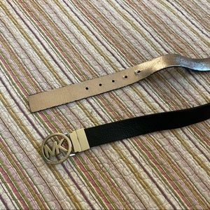 Michael Kors Belt reversible logo MK silver black